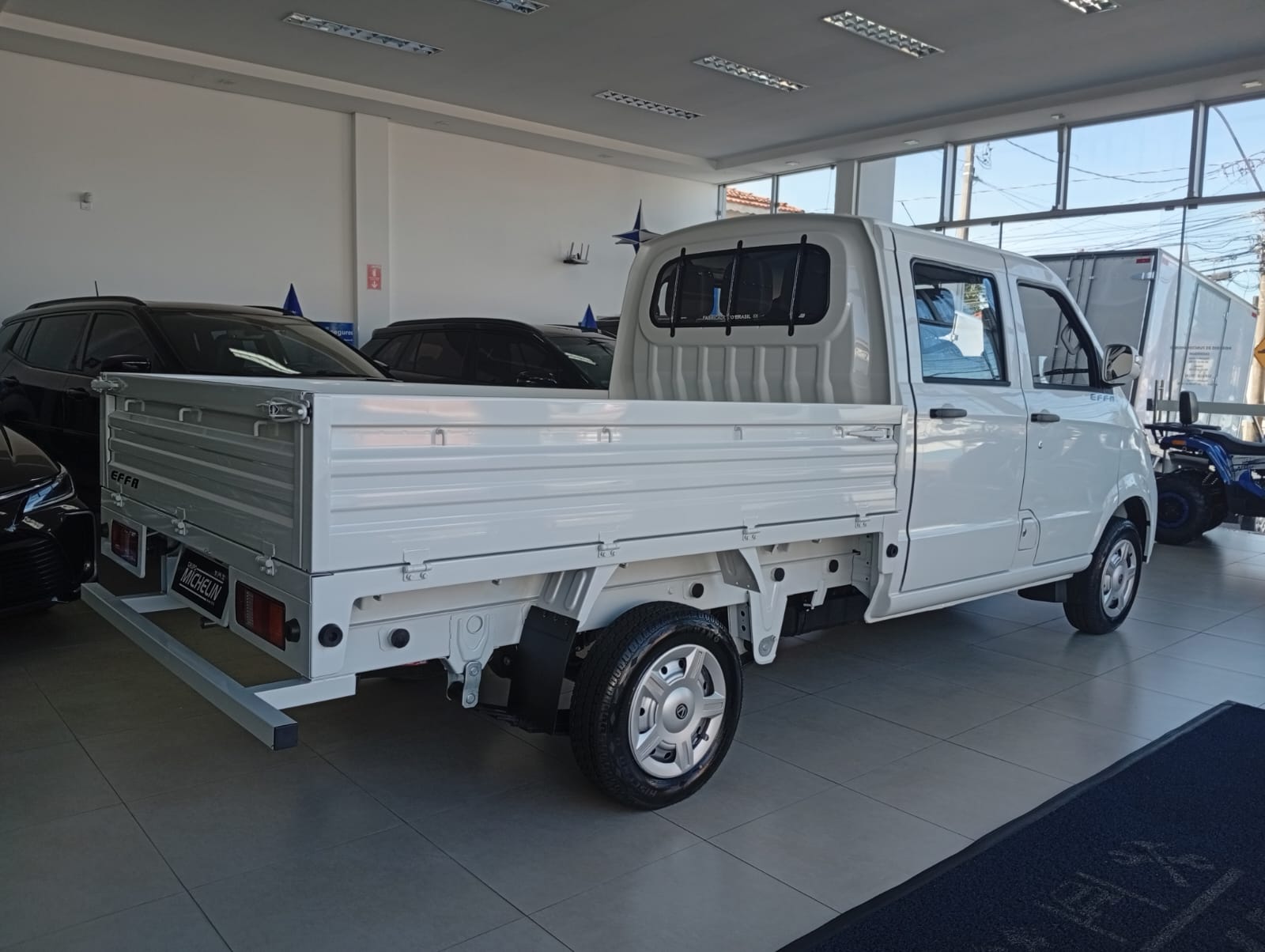 Effa V22 – 2027 Cabine Dupla - Grupo Michelin