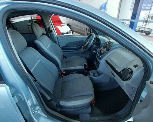 chevrolet-agile-lt-2010-grupo-michelin-sp-2