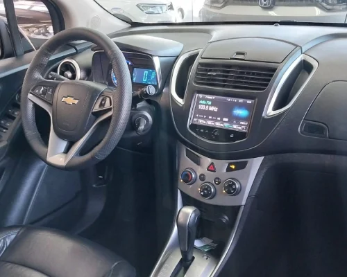 chevrolet-tracker-ltz-2015-grupo-michelin-botucatu (6)