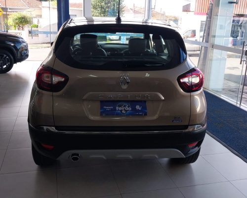 renault_captur_intense_2023_grupo_michelin_botucatu_sp_7
